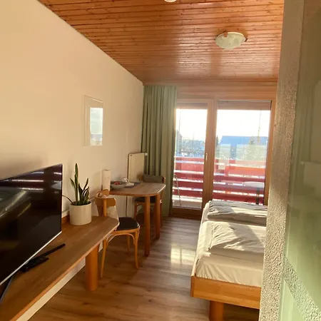 Charmantes Doppelzimmer In Perfekt Für Entspannung Und Naturerlebnisse